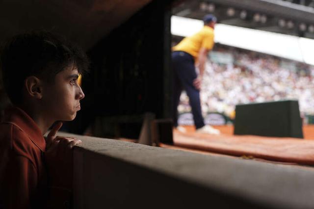 足球不仅是 足球不仅是