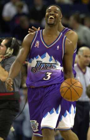 投的后卫往 投的后卫往