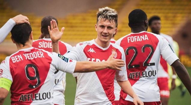 展和精英后 展和精英后